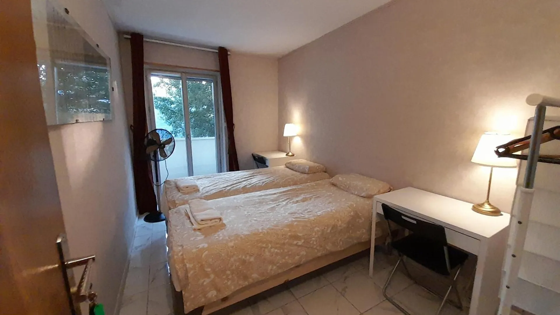 Apartamento Sci Ls Fresnes  0*, Fresnes (Val-de-Marne)